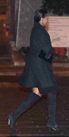 [thighspy[7].jpg]