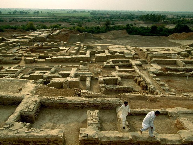 [mysteriesofworldslostciee_www.wonders-world.com_9[2].jpg]