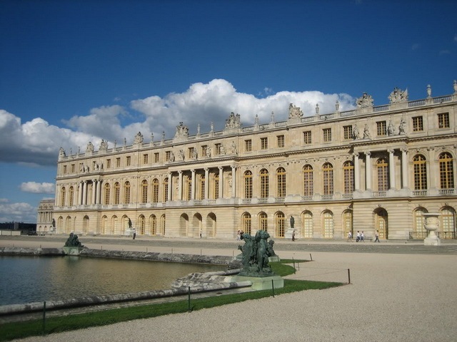 [Best Castles and Palaces_www.wonders-world.com_54[2].jpg]