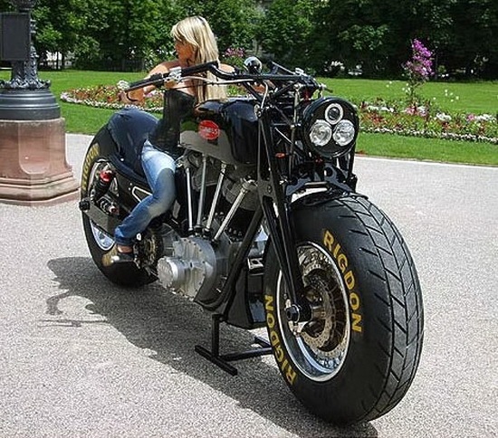 [Cubic Inch V-Twin Motorcycle 4[2].jpg]