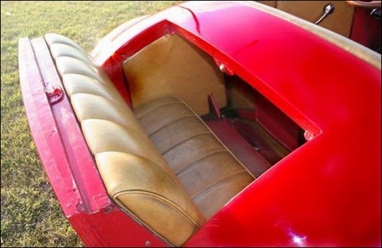 donald_duck_car_in_real_world_09 donald_duck_car_in_real_world_09