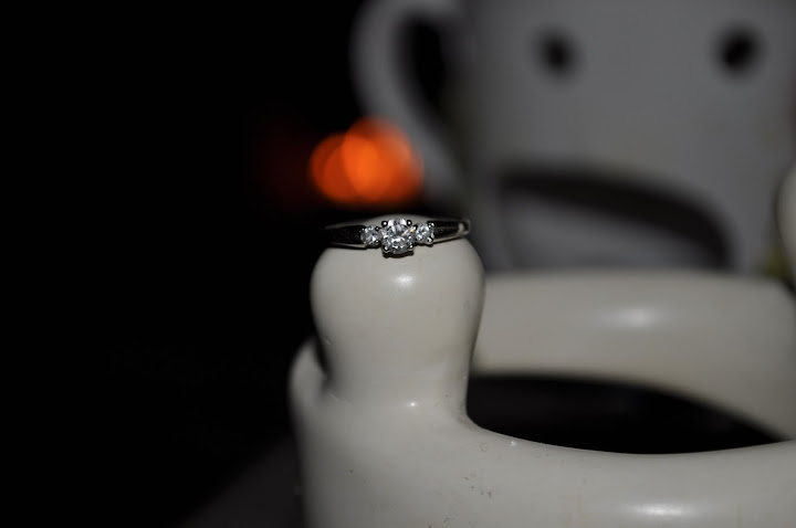 What to do if you don't like your engagement ring? :  wedding dont like the ring latino emotional ring Winter%202010 2011%20072