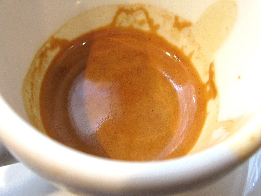 [Crema[4].jpg]