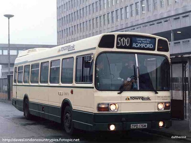 [wee bus when she was in service[2].jpg]