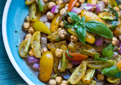 summer-tomato-basil-salad