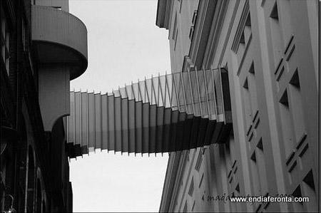 opera-bridge.jpg