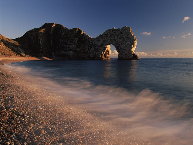 Limestone%20Arch%2C%20Durdle%20Door%2C%20Jurassic%20Coast%2C%20Lulworth%2C%20Dorset%2C%20England