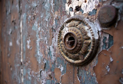 Door in Poitiers France