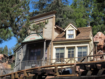 Big Thunder Mountain Railroad Disneyland ride