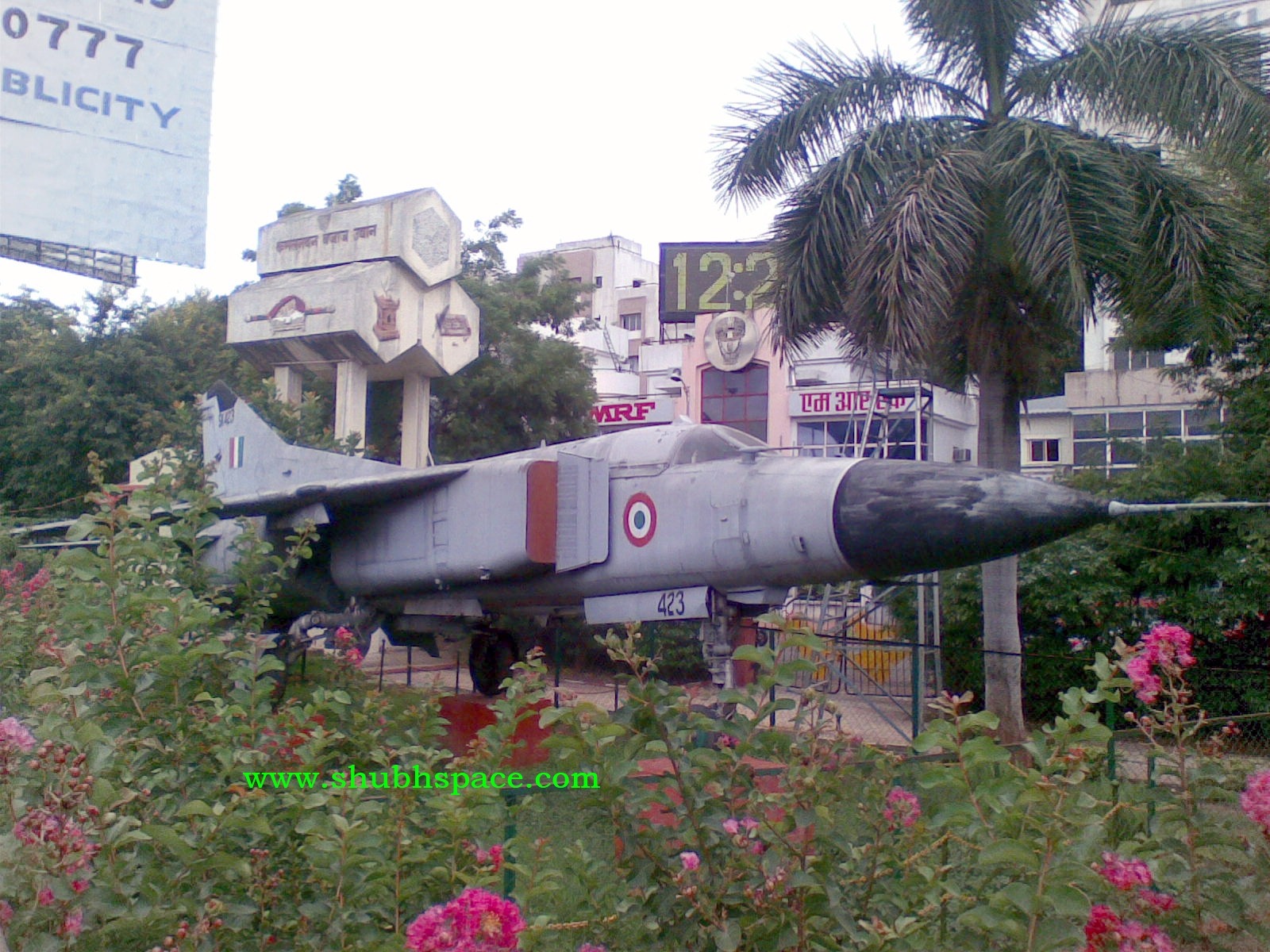 [20100630_Warbird_MiG23_Pune_182.jpg]