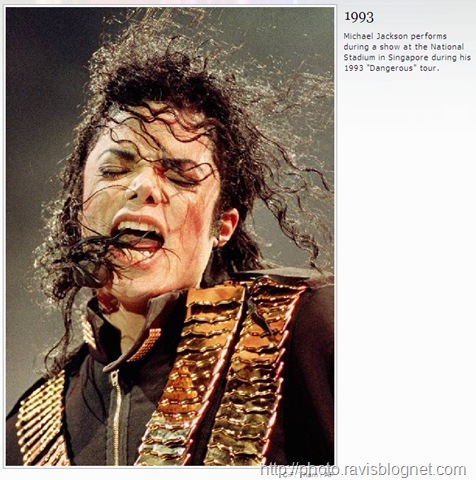 [Michael_Jackson_1993[11].jpg]