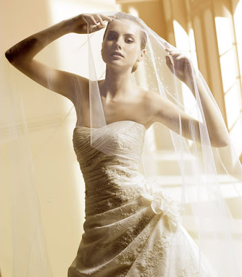 Modelo Mireia - Colección Taffetas - La Sposa 2008