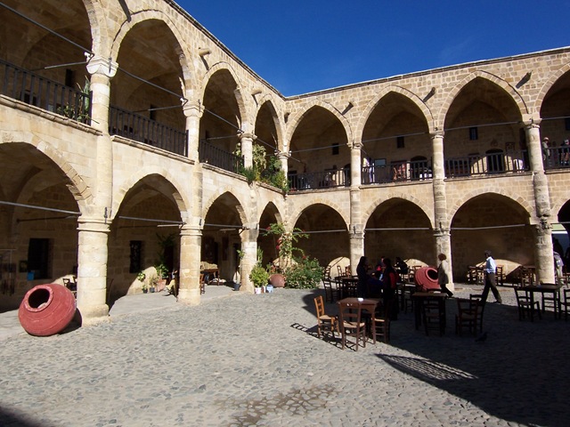 [100_23432.jpg]