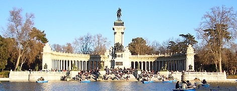 [Estanque y Monumento a Alfonso XII-03[3].jpg]