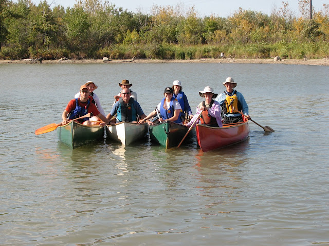 Canoes in a raft p photo courtesy of Paddle Manitoba