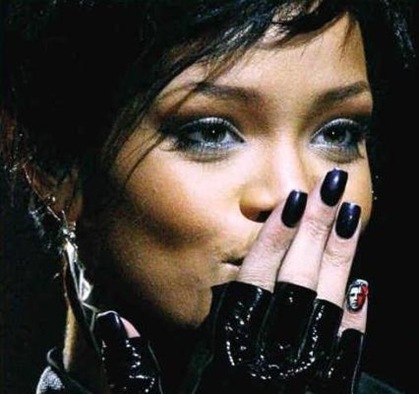 Rihanna Barack Obama Painted Nail picture