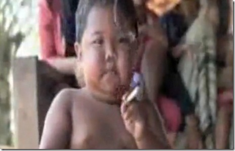 2-year-old smoker Indonesian Boy Ardi Ruzal