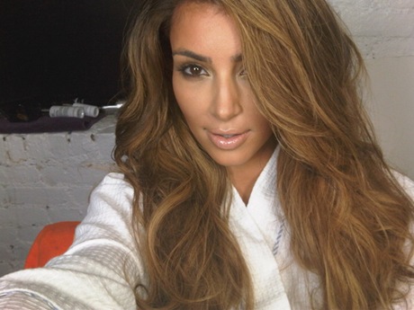 jennifer lopez hair colour. Kim Kardashian Blonde Hair