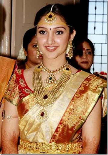 Sridevitraditionalbridaljewellery South Indian actress Sridevi with 