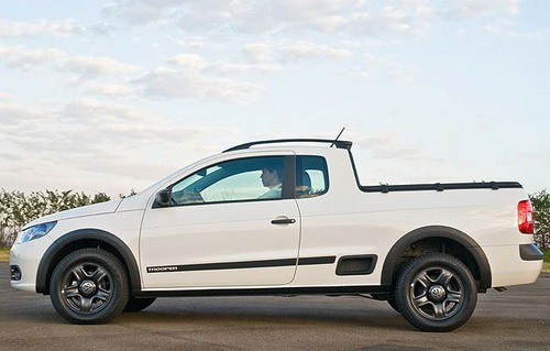 Volkswagen has presented updated pickup Saveiro
