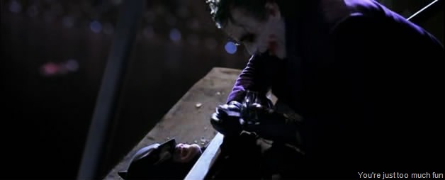 [The.Dark.Knight2008DvDripaXXo.avi_sn[9].jpg]