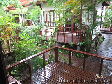 Royal Lanta Monsoon Royal Lanta Monsoon