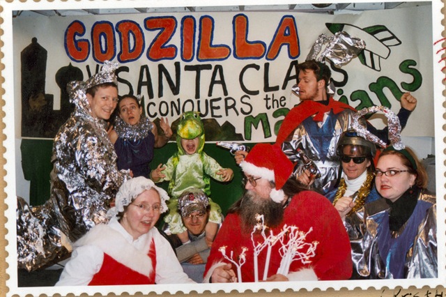 [2002 11 Petroff-Foye-Wills Christmas card with Cordelia[3].jpg]