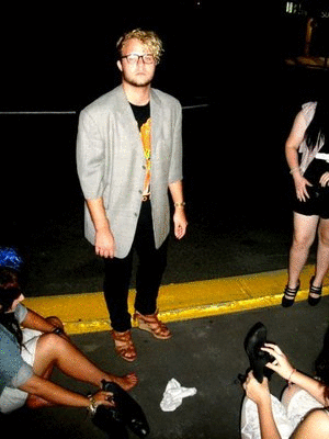 [Hotgif[6].gif]