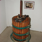 Primeras prensas de Vinos Grajales