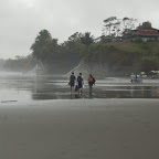 Las playas de Ladrilleros bajo la lluvia