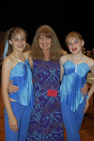 [2010_0605_TDC-Recital2010-9w[2].jpg]