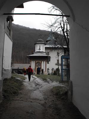 Manastirea Turnu. Muntii Cozia