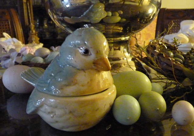 [easter tablescape 009[5].jpg]