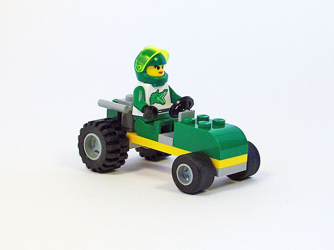 Bricker - Construction Toy by LEGO 6707 Green Buggy