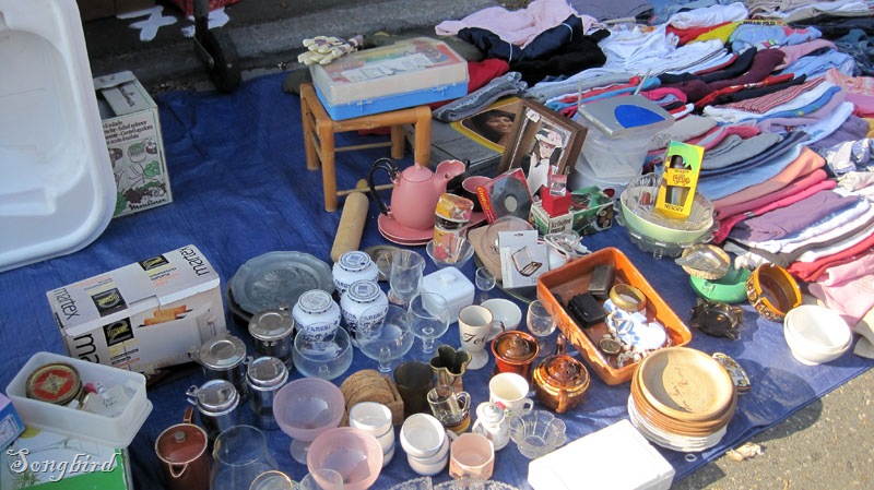 [Brocante stall[3].jpg]