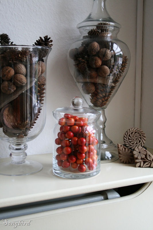 [Fall glass urns[4].jpg]