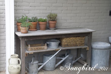 [Garden Table 5[6].jpg]