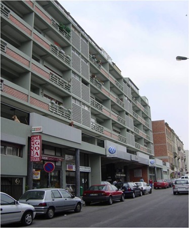 b40