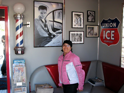 Elvis!