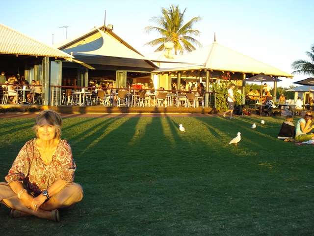 [FitzroyfallstoDerbyBroome0704.jpg]