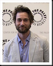 220px-Ryan_Eggold_2009