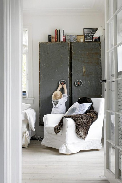 [Industrial-Danish-Home-Interior-Design3, Homedit[3].jpg]