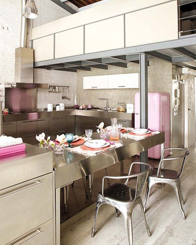 [Loft med rosa accenter 2.jpg]