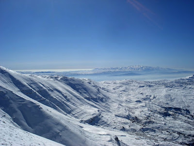 Acostumar-se a la neu, en comptes del desert...