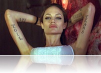 Angelina Jolie és a gravitáció