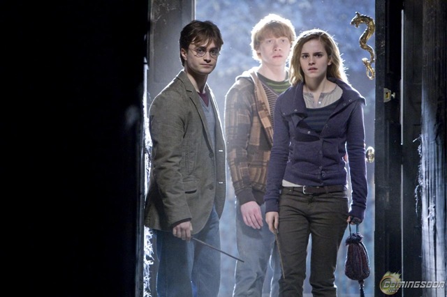 hr_Harry_Potter_and_the_Deathly_Hallows_-_Part_1_81