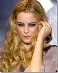 Riley Keough a Mad Max Fury Roadban