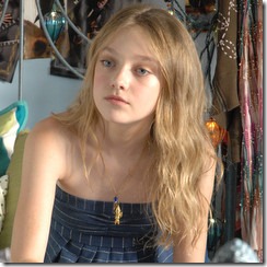 Dakota Fanning gyémántrabló kedvesével menekül egy gengszter elől