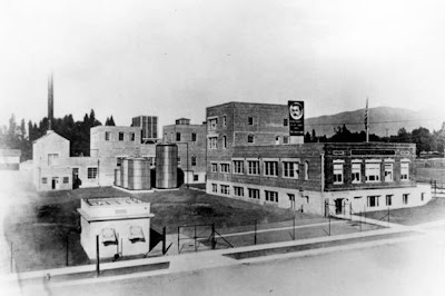 factory 1920