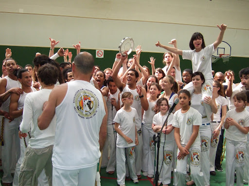 http://lh4.ggpht.com/_GLq3S_tLW8w/S9q52e3QlmI/AAAAAAAABKk/ihLQlmschCE/s512/DSCF3109.jpg